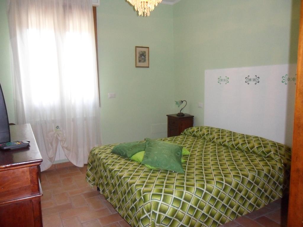 Agriturismo Poponi Villa Todi Szoba fotó